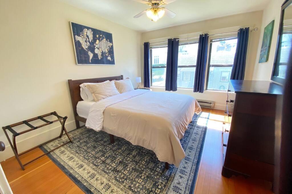 Historic Downtown Riverview Flat, No 3 อัสตอเรีย ภายนอก รูปภาพ