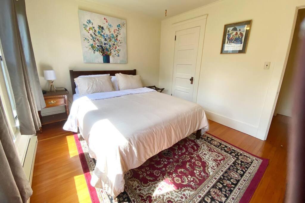 Historic Downtown Riverview Flat, No 3 อัสตอเรีย ภายนอก รูปภาพ